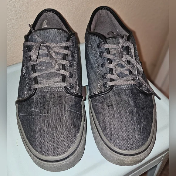 Vans Gray Low-Top Skate Sneakers - Picture 2 of 6